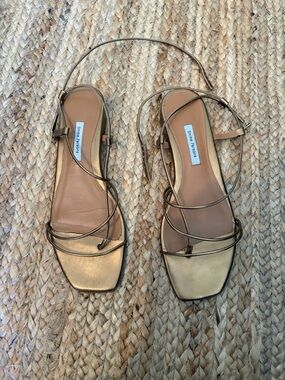 NWOT Emme Parsons sandals size 42